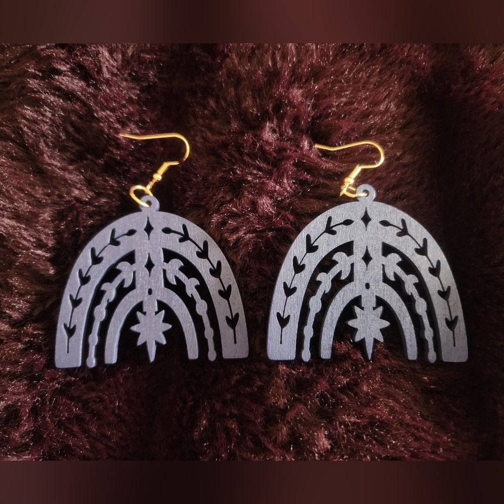 New blue wooden fashion earrings